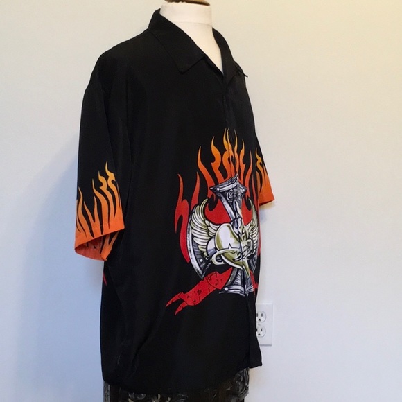 City Impact Mens Wings Heart Flame Short SlveShirt - Picture 2 of 6